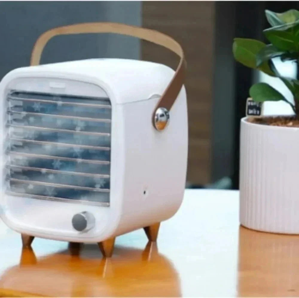 BLAUX Classic‎ Desktop AC Portable Cooling Fan 200ml Brand New Open Box